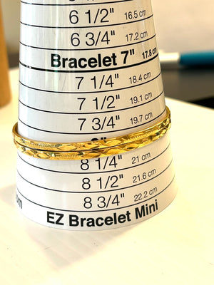 21k Gold Bangle Bracelets Pair - 25.2 Grams