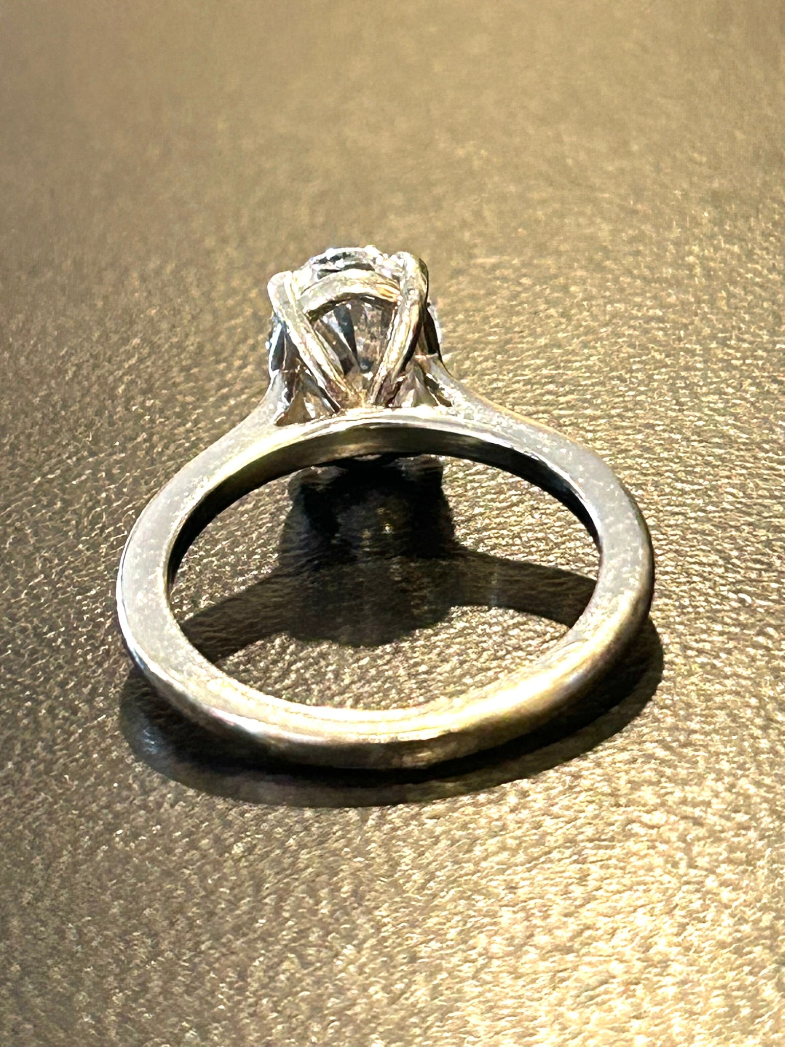 2.5ct Oval Lab Grown Diamond Engagement Ring - Size 6