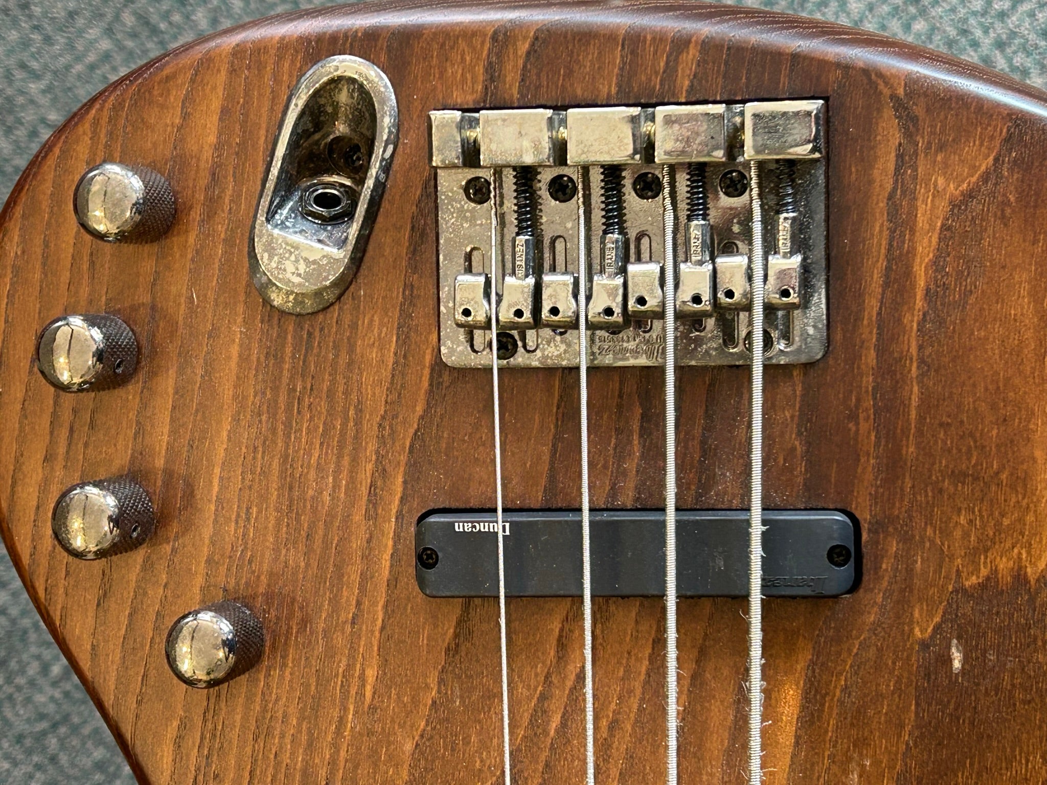 Ibanez Ergodyne EDB 550 Bass Guitar – 917pawnshop
