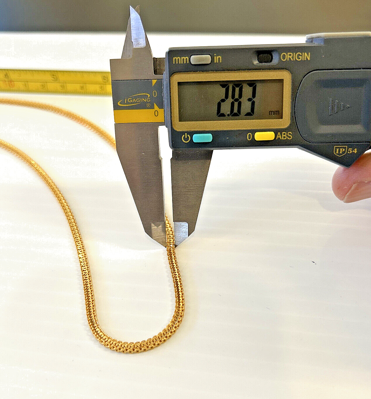 22k .916% Gold Rectangular Franco Chain 20" ~ 17.9 grams ~ 1.6x2.8mm