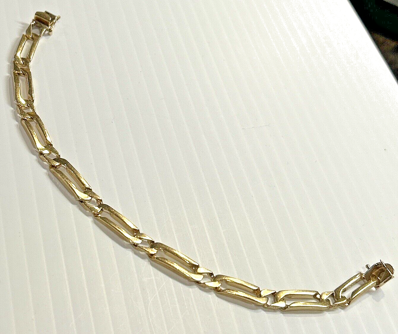 14k Gold Figaro Link Bracelet - 8" - 17.9 Grams - 6.4mm