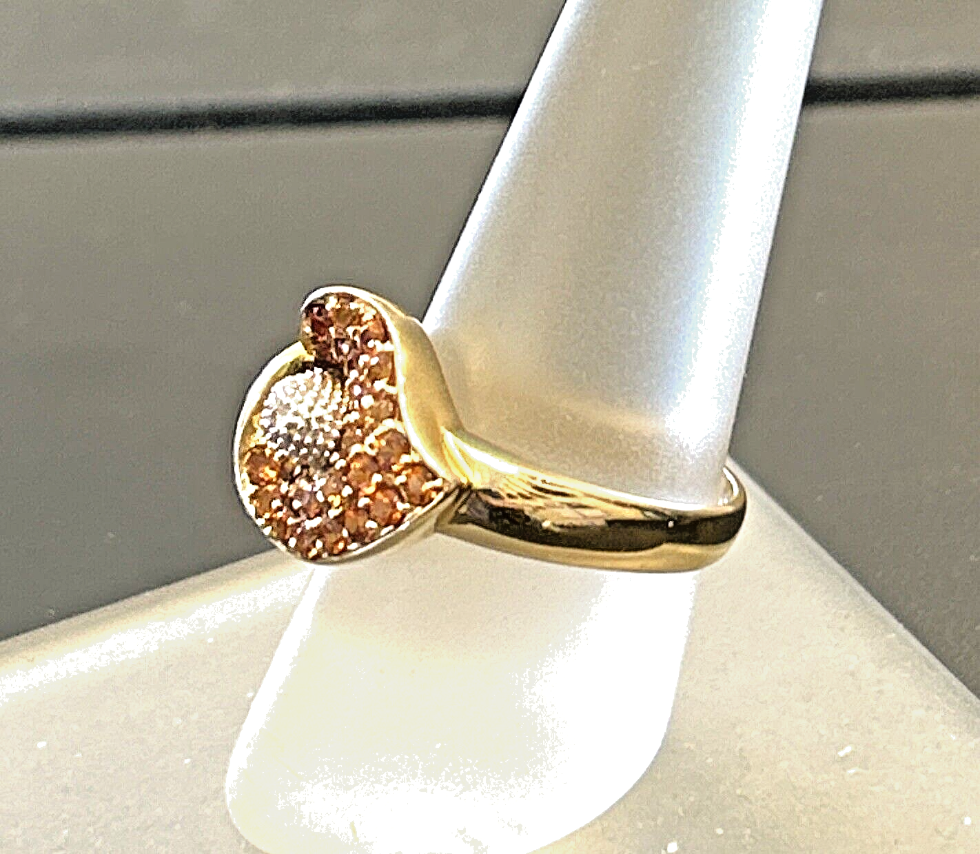 14k Gold Cocktail Ring w Topaz & Diamonds Size 7
