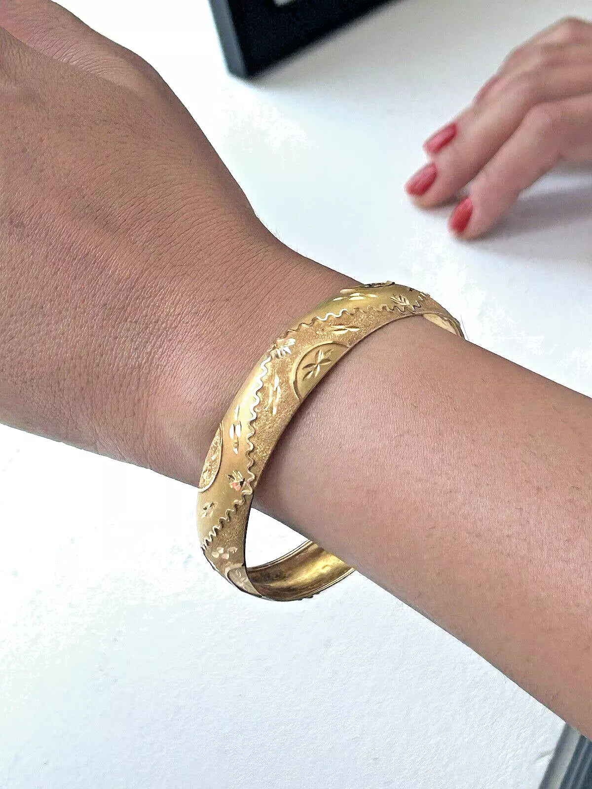 22k 916 Gold Ladies Bangle Bracelet  - 14.7 grams - 2 Available