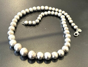 Tiffany & Co. HardWear Graduated Bead Ball Necklace 925 Sterling Silver