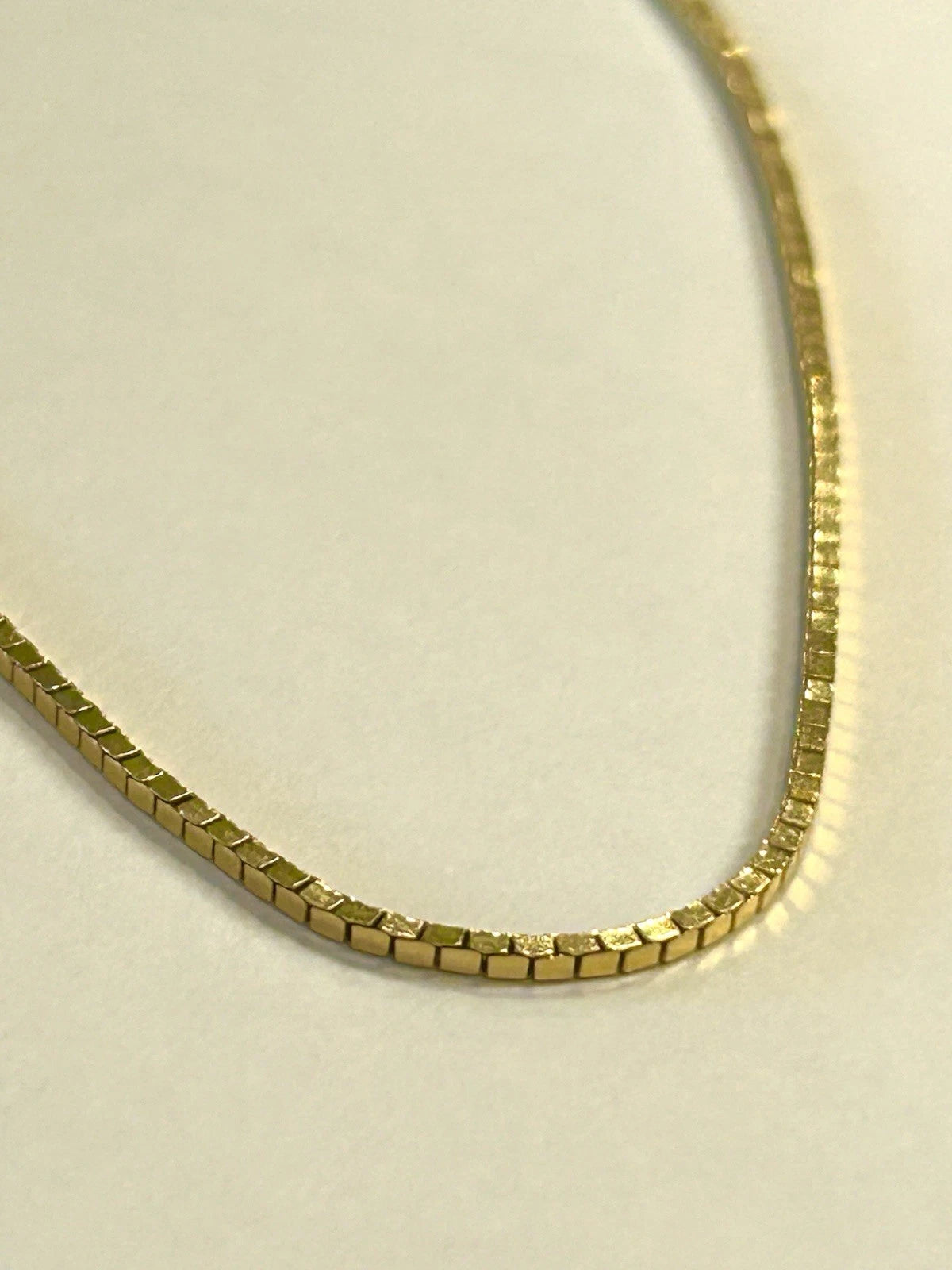 14k Gold Italian Uno-A-Erre Box Link Chain 18 Inch - 7.7 Grams - 1.2mm
