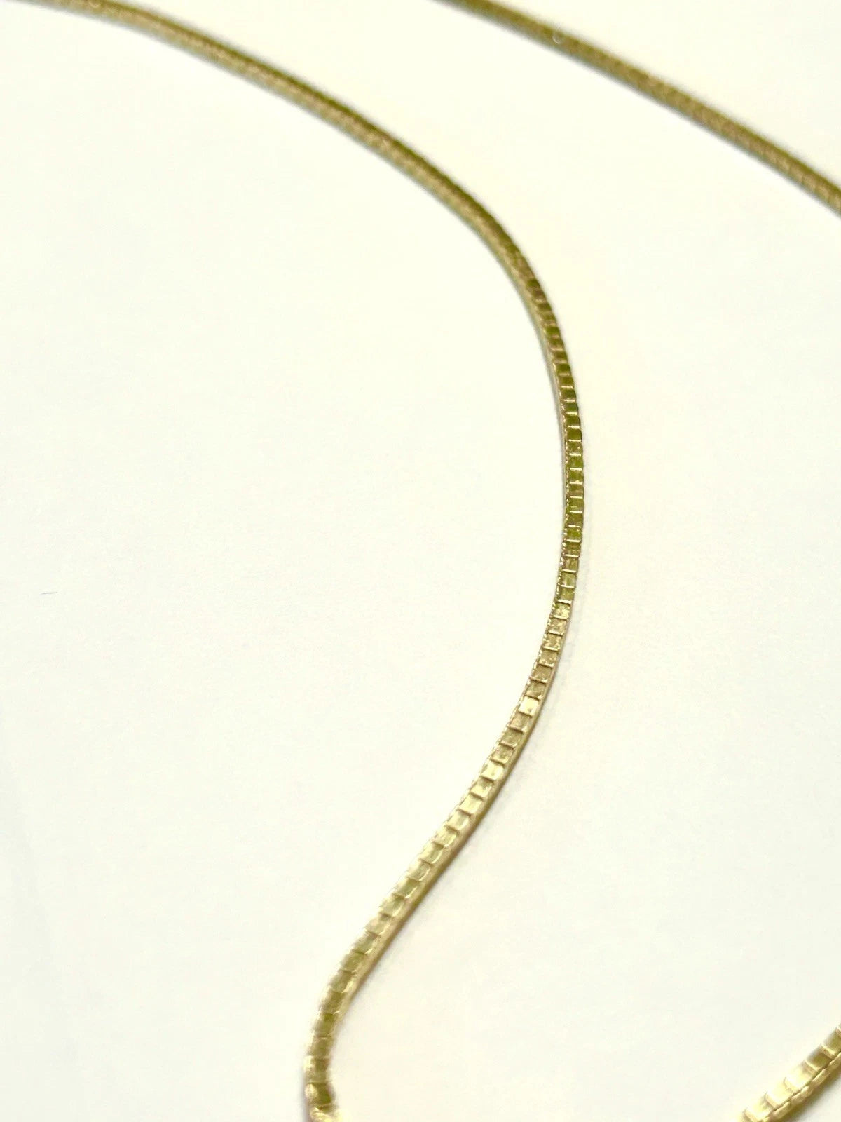 14k Gold Italian Uno-A-Erre Box Link Chain 18 Inch - 7.7 Grams - 1.2mm
