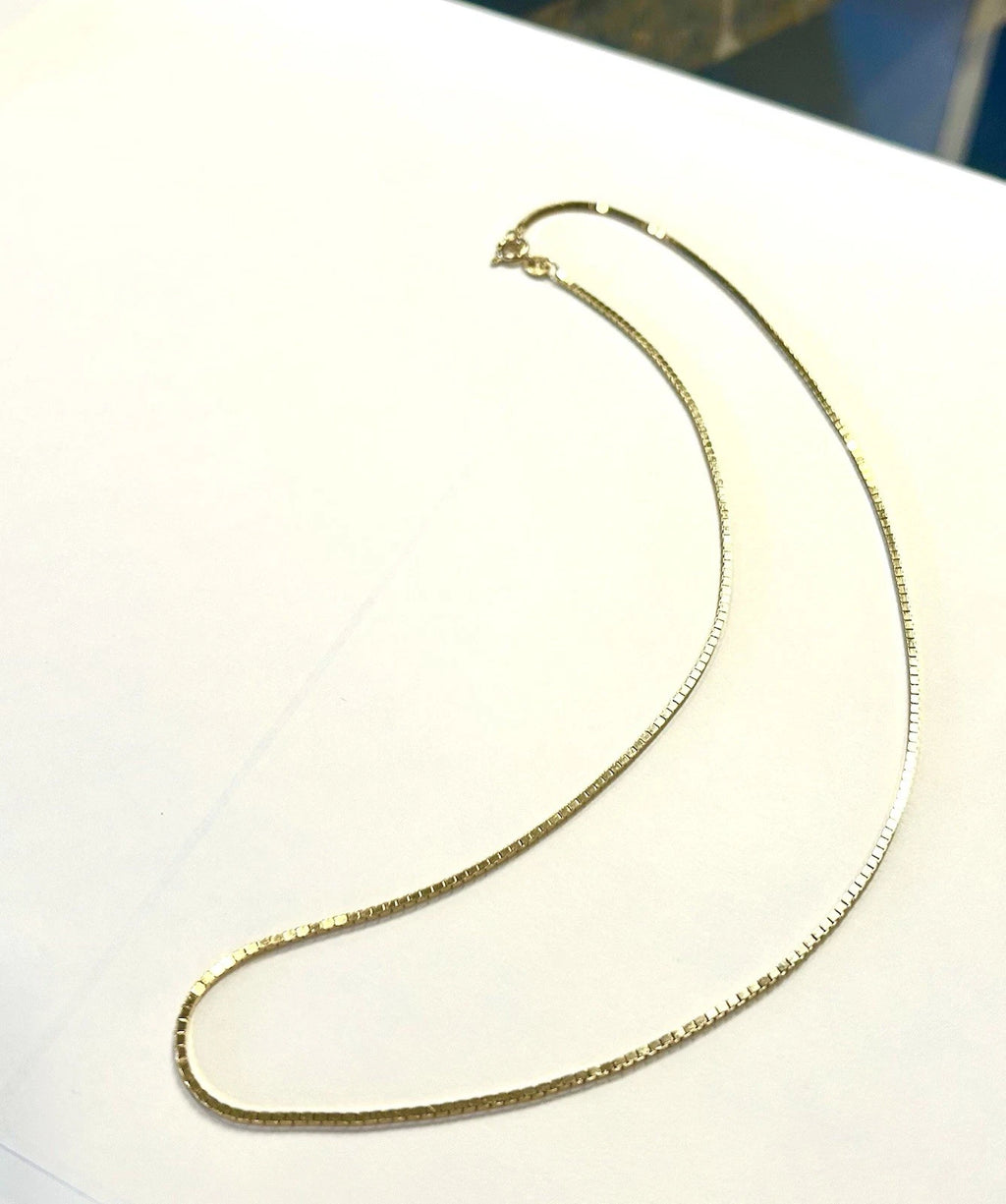 14k Gold Italian Uno-A-Erre Box Link Chain 18 Inch - 7.7 Grams - 1.2mm