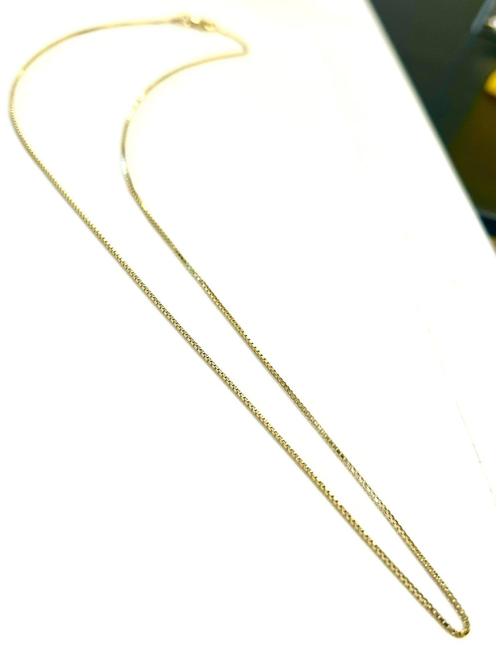 14k Gold Italian Thin Box Link Chain 18 Inch - 2.2 Grams - 1mm