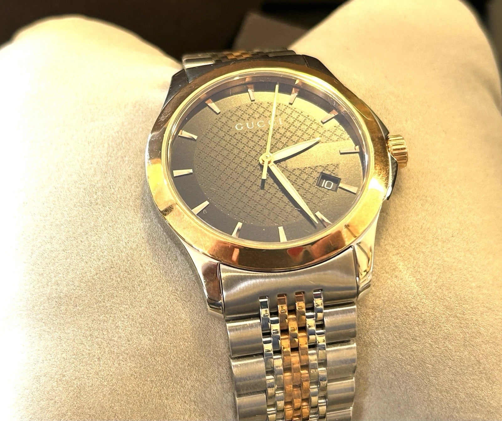 Gucci Men's YA126410 Gucci Timeless Steel and Pink PVD Black Dial Watch