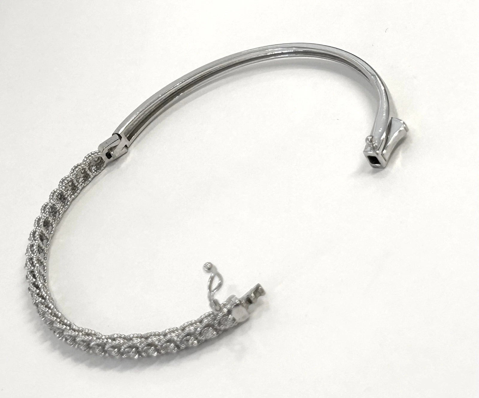 14k White Gold Diamond Bangle Bracelet - .25ctw - 10 Grams