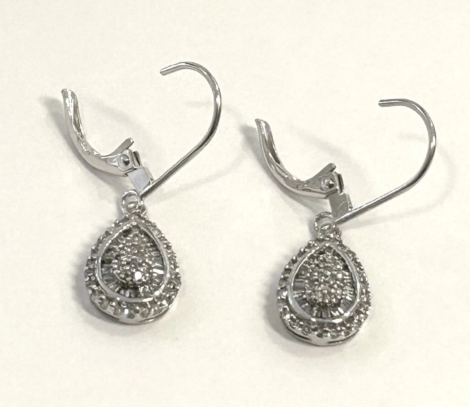 14k White Gold Diamond Dangle Earrings - .16ctw