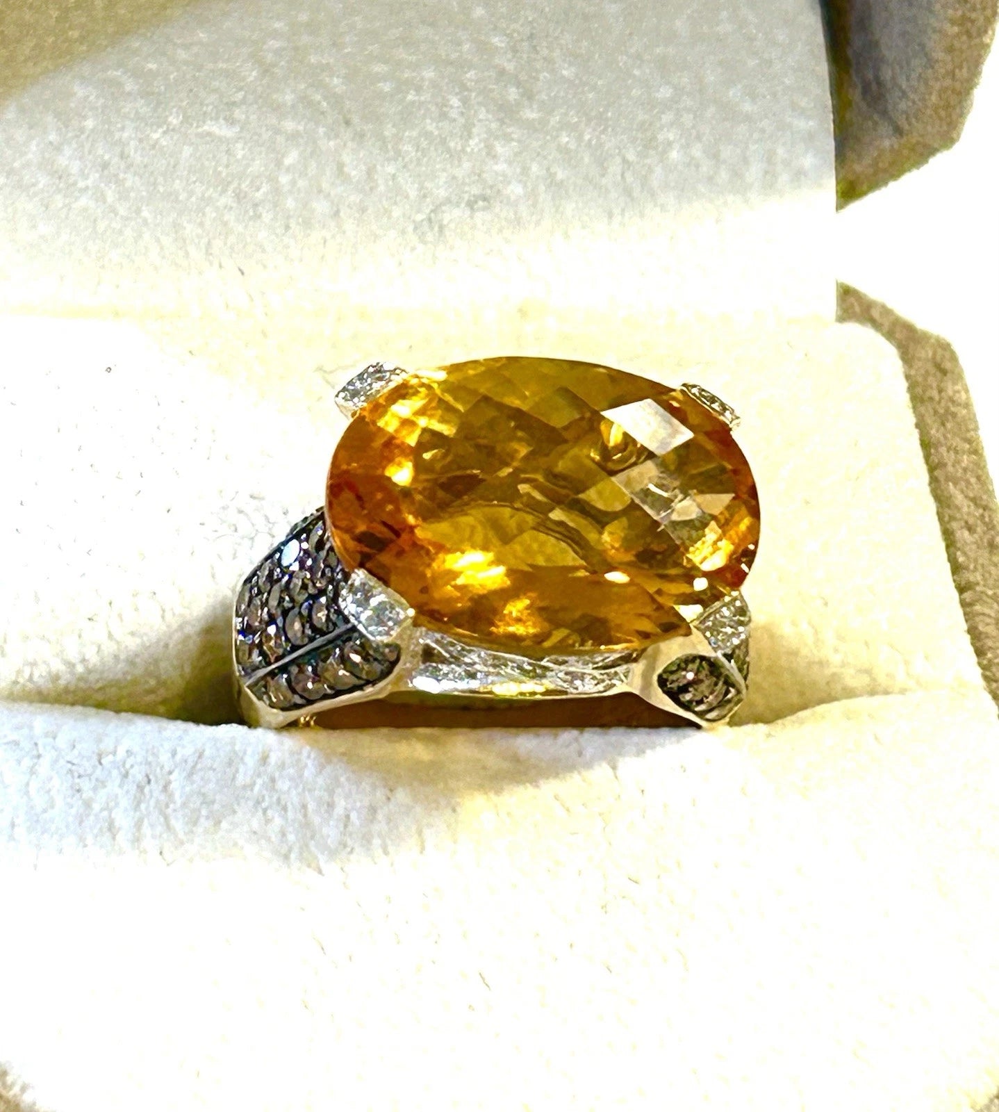 Le Vian 14K Gold Citrine SI2 Chocolate Diamond Ring Size 8 - 9.8 grams