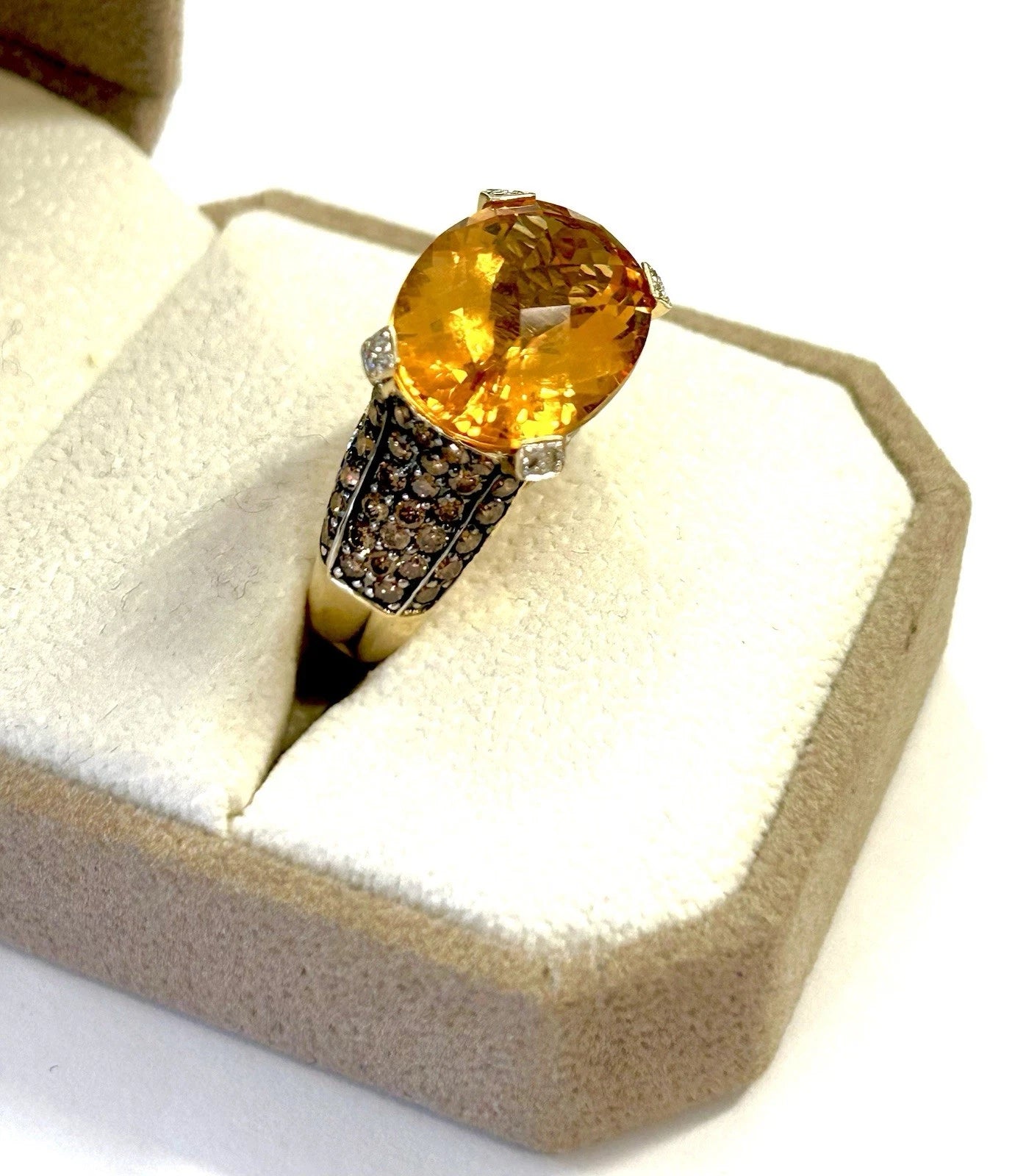 Le Vian 14K Gold Citrine SI2 Chocolate Diamond Ring Size 8 - 9.8 grams