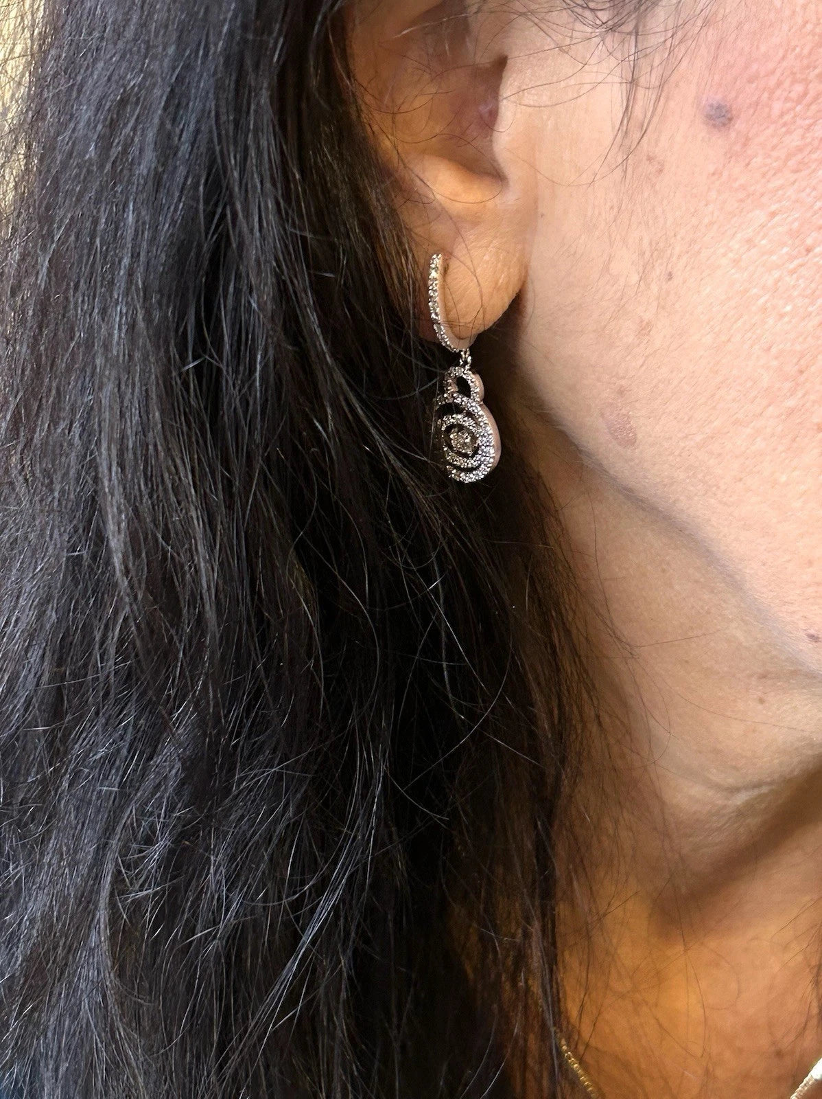 18k White Gold Diamond Dangle Earrings 1.0 ctw - 7.8 Grams