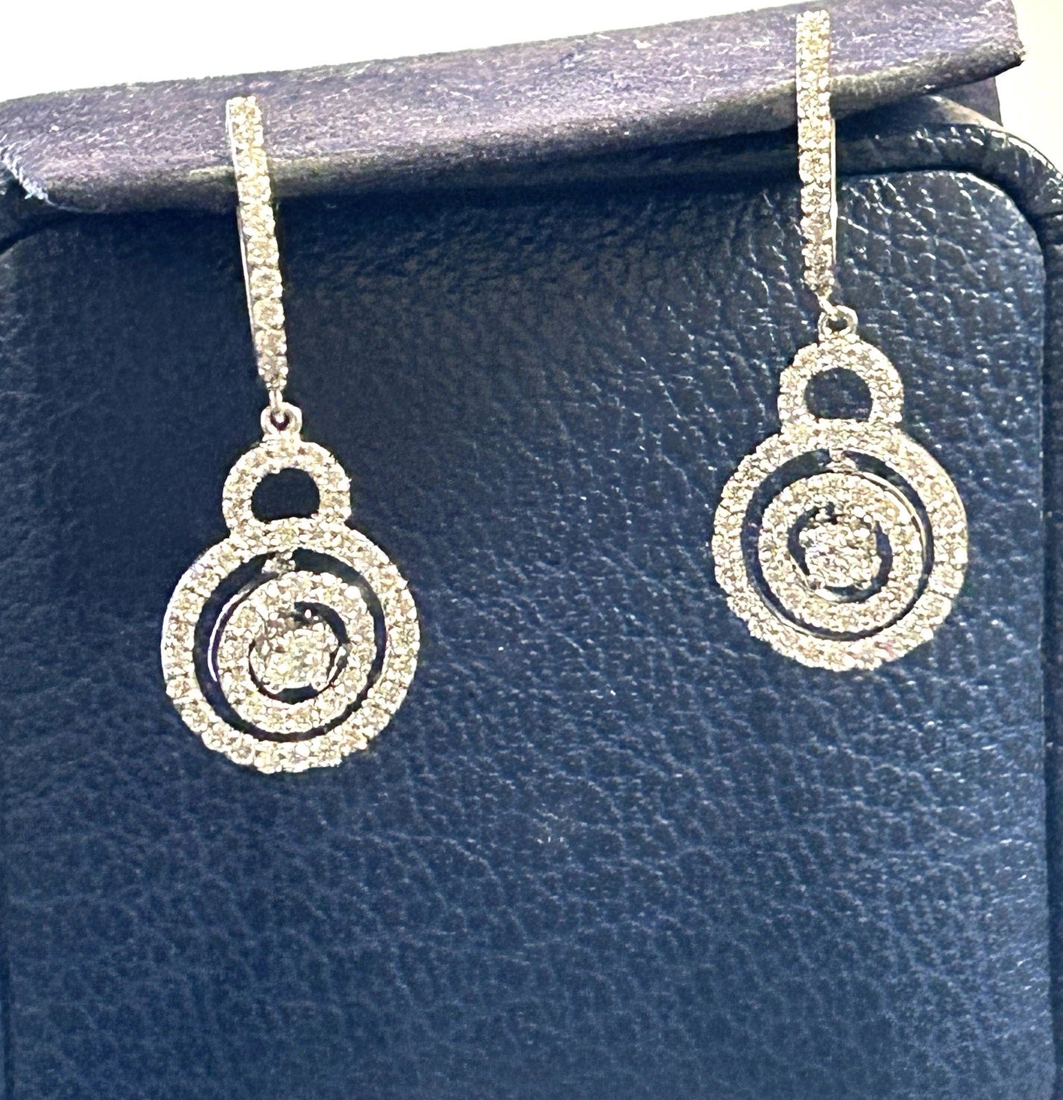 18k White Gold Diamond Dangle Earrings 1.0 ctw - 7.8 Grams