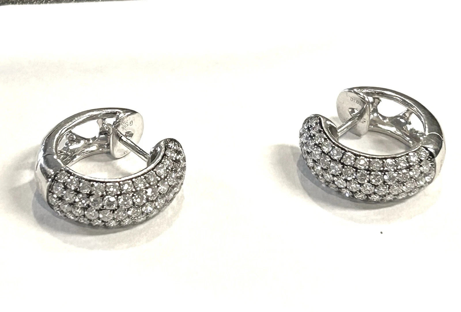 18k White Gold Diamond 17mm Earrings 2.0 ctw - 7.6 Grams