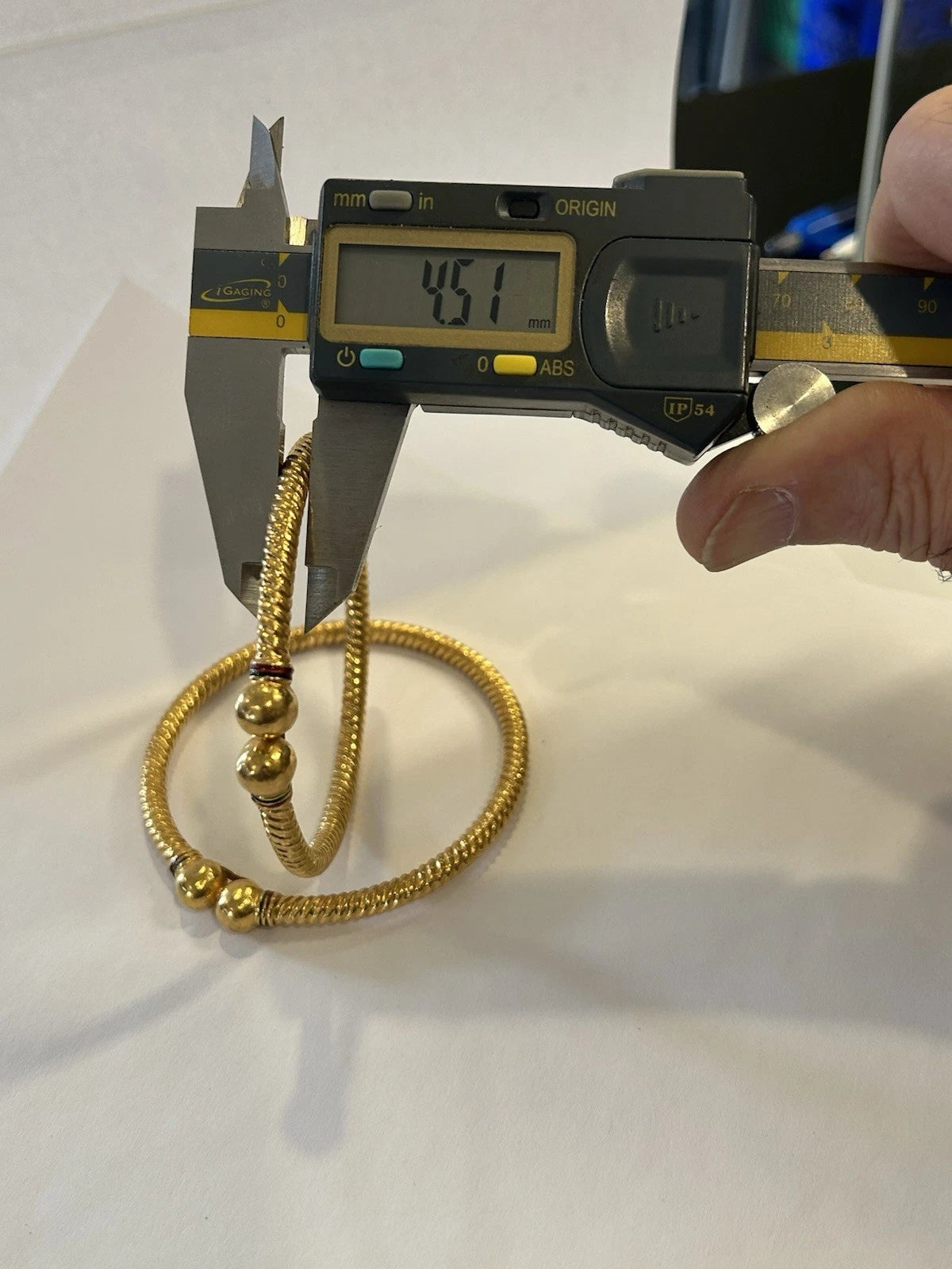 Pair 22k 916 Gold Bangle Bracelets 7.5" - 54.2 Grams - 4.5mm ea