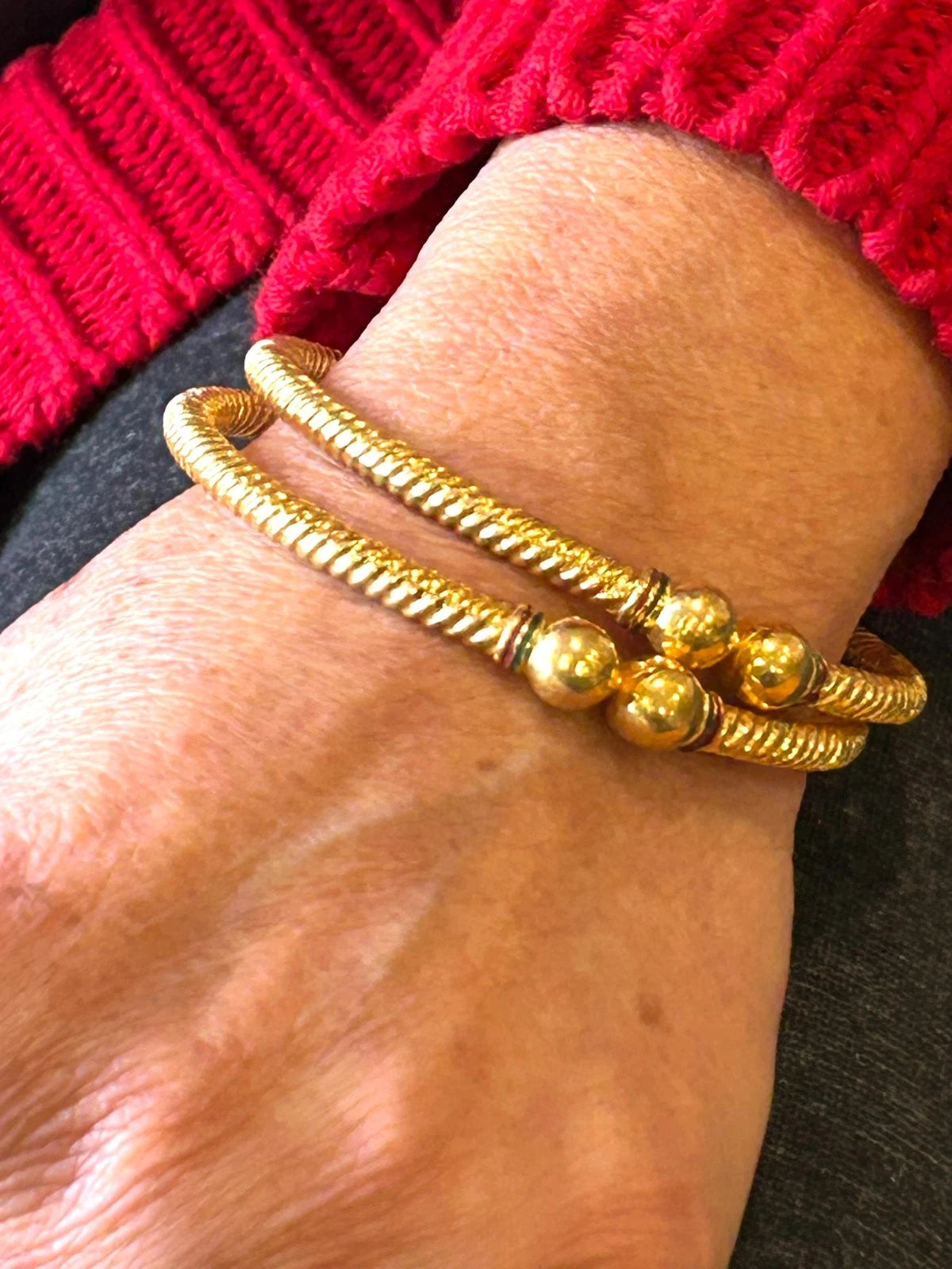 Pair 22k 916 Gold Bangle Bracelets 7.5" - 54.2 Grams - 4.5mm ea