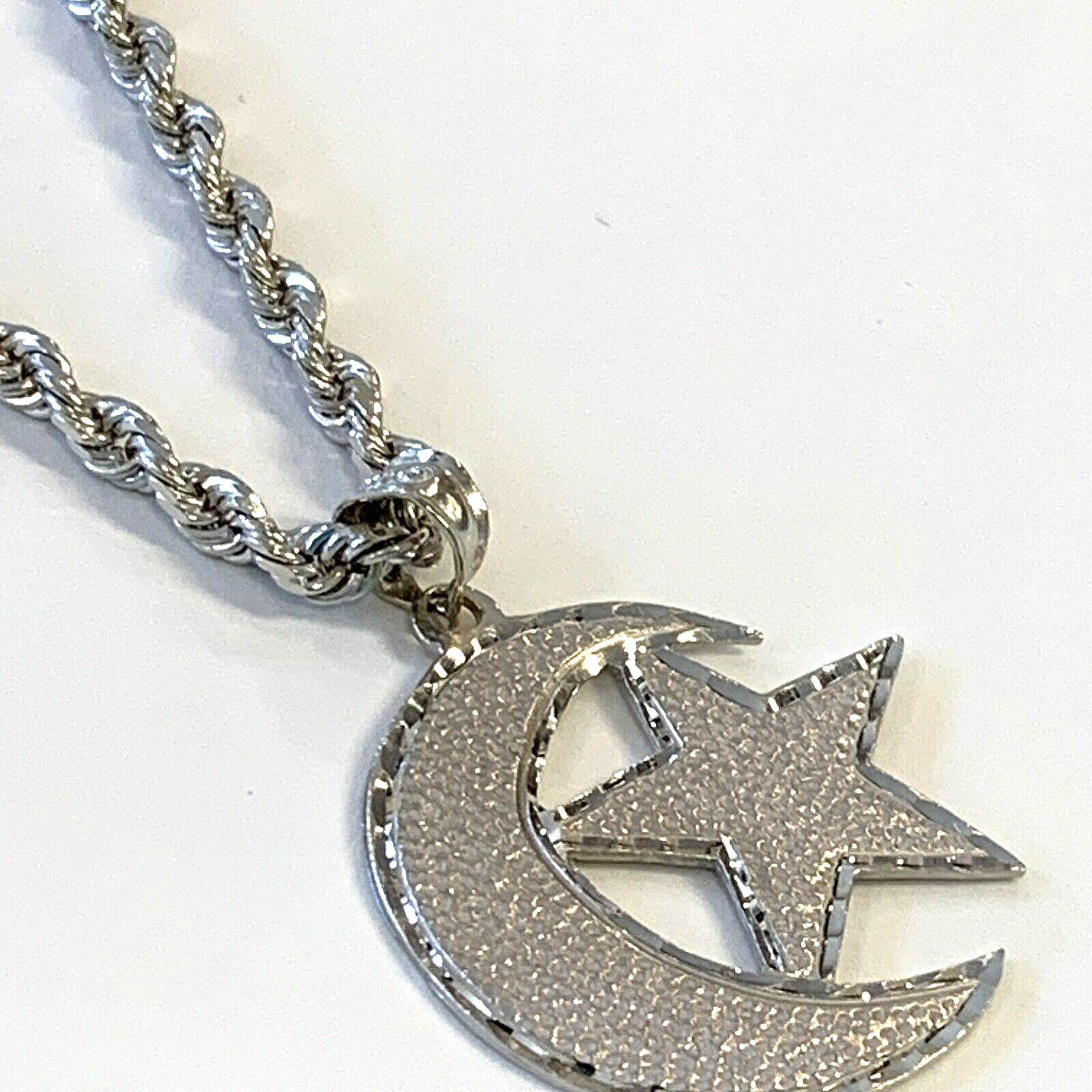 Bbb 14k 2025 gold necklace