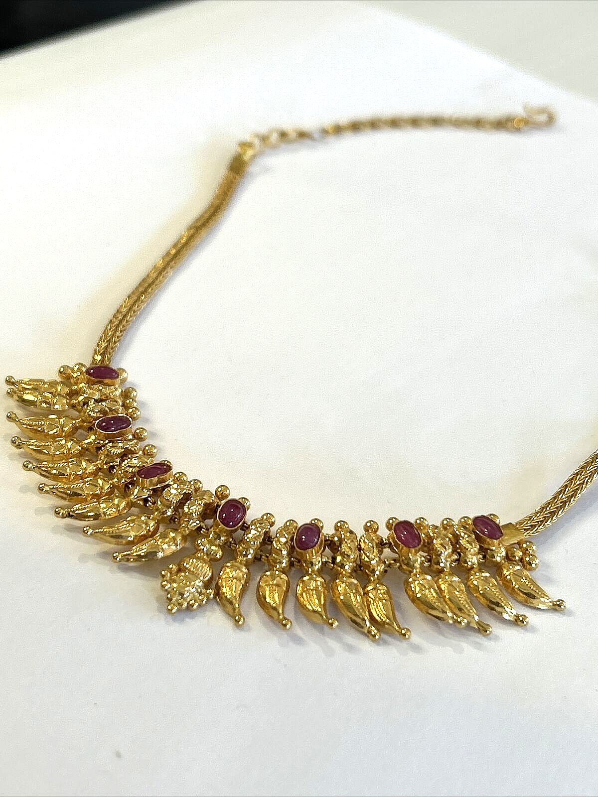 22k Gold Necklace w/ Cabochon Rubies - 16" - 20.7 Grams