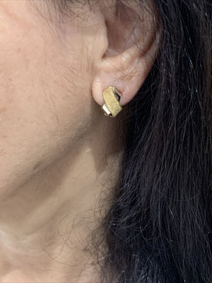 18k 750 Italy Solid Huggie Earrings - 7.7 Grams
